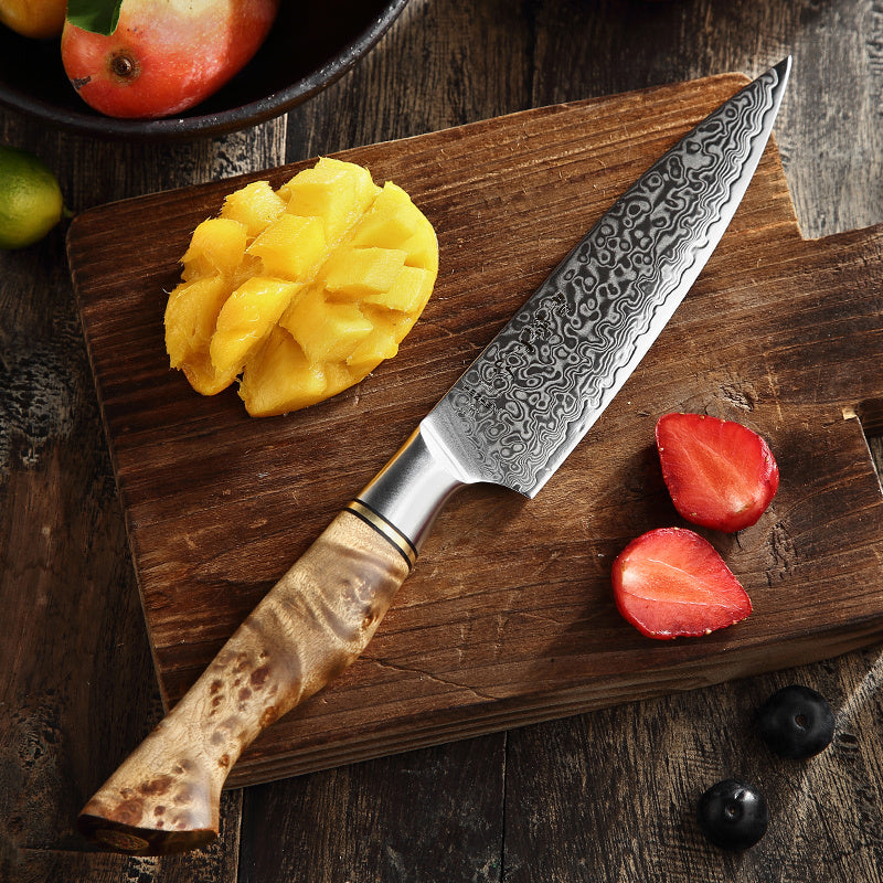 Hezhen B30 Master groentemes naast mango en aardbeien