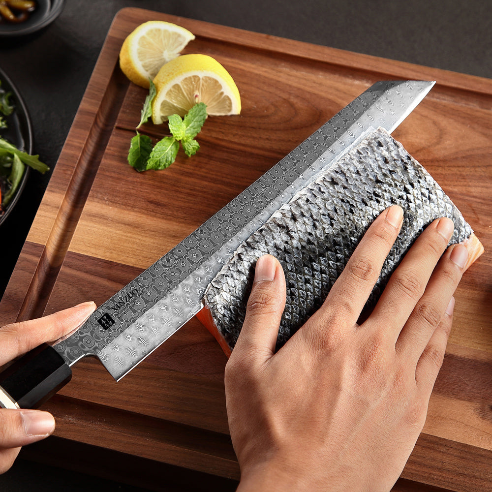 XinZuo F3 Zhen kiritsuke snijdt visfilet op houten plank