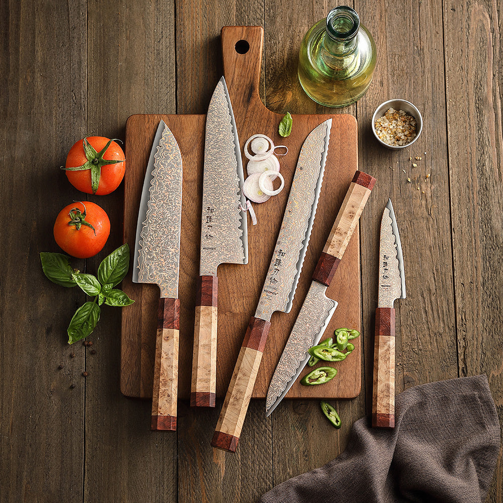 Hezhen X05C Retro messenset op plank met tomaten en basilicum
