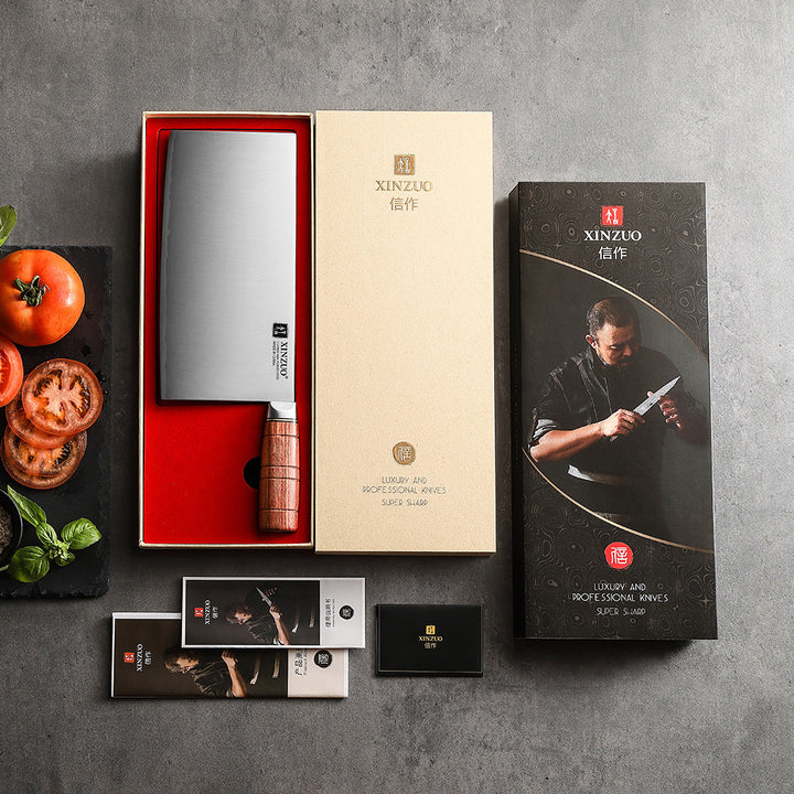 XinZuo X07 Fu Chinese cleaver naast de doos
