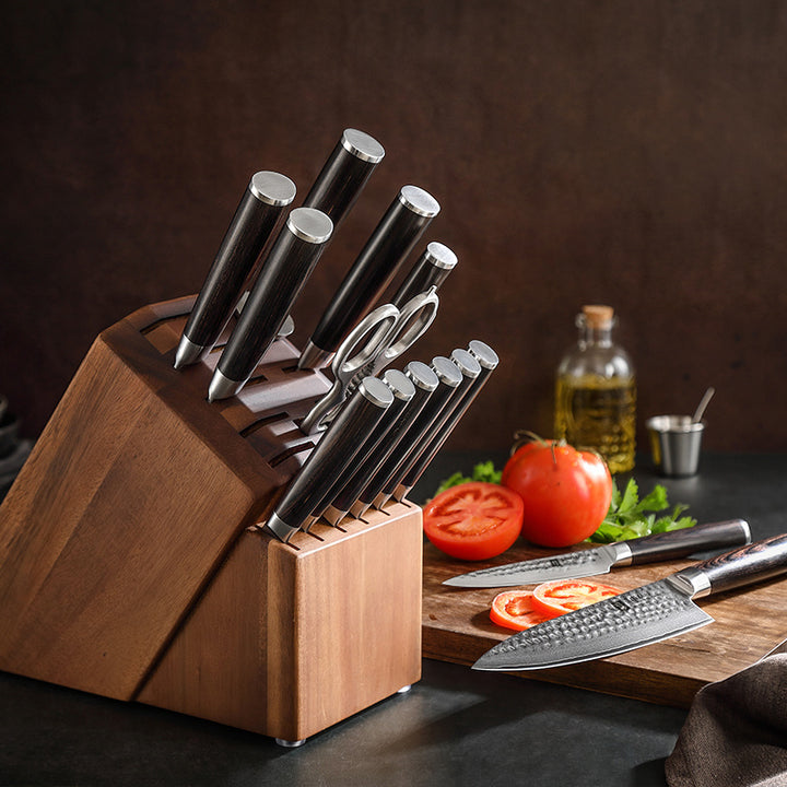 B1H He messenset in blok, ingrediënten en olie erbij