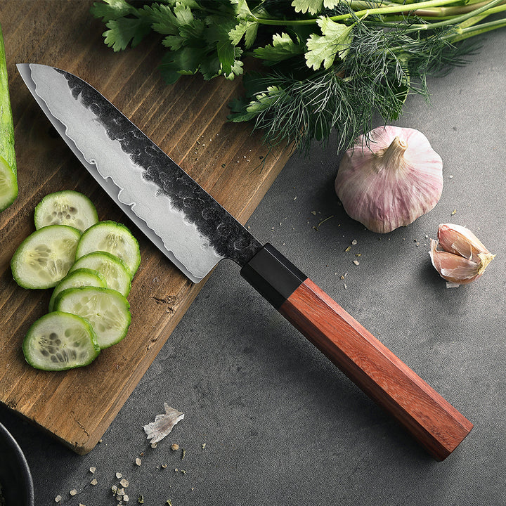 Hezhen PM8S Retro santokumes op plank met komkommer en knoflook