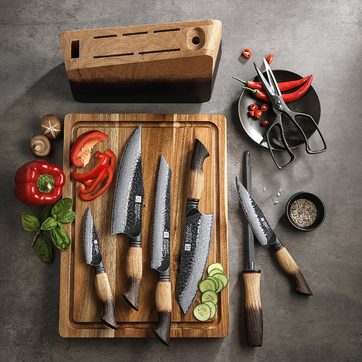 XinZuo X06 Mo messenset op snijplank met ingrediënten en schaar