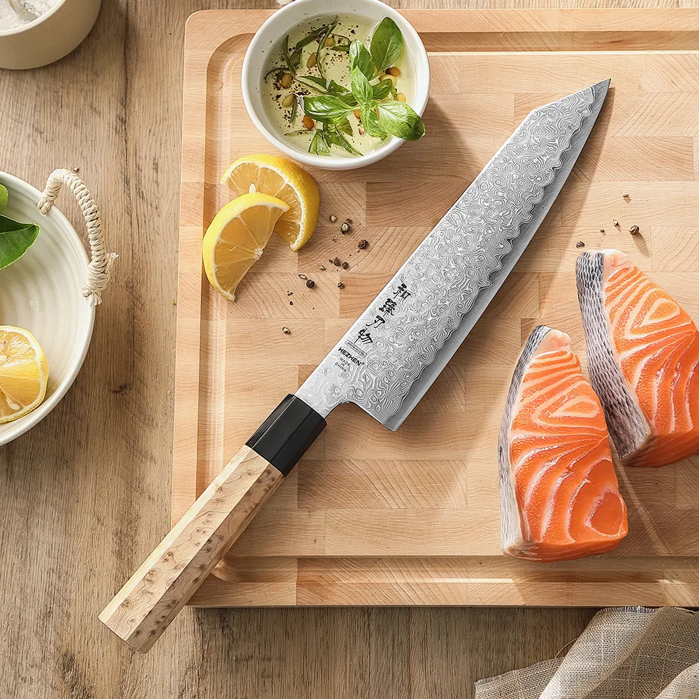 Hezhen PM8B Retro bunka op snijplank met zalm en citroenpartjes